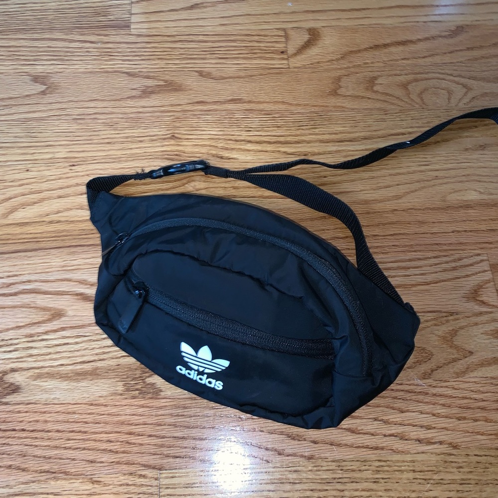 adidas fanny pack